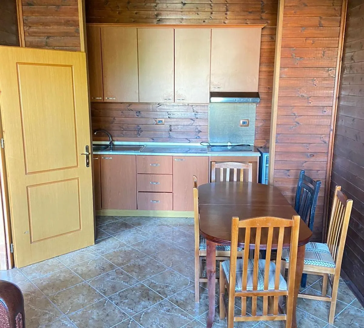 Penzion Guesthouses Gjokazaj Tale Beachfront Lezhë Albánie